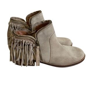 Dolce Vita Fringe Ankle Boots Size 7.5